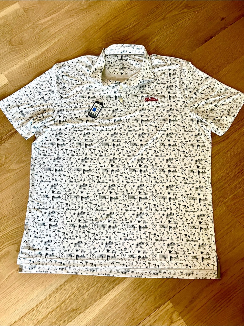 johnnie-O XL NWT Ole Miss white w blue All-Over game day Print